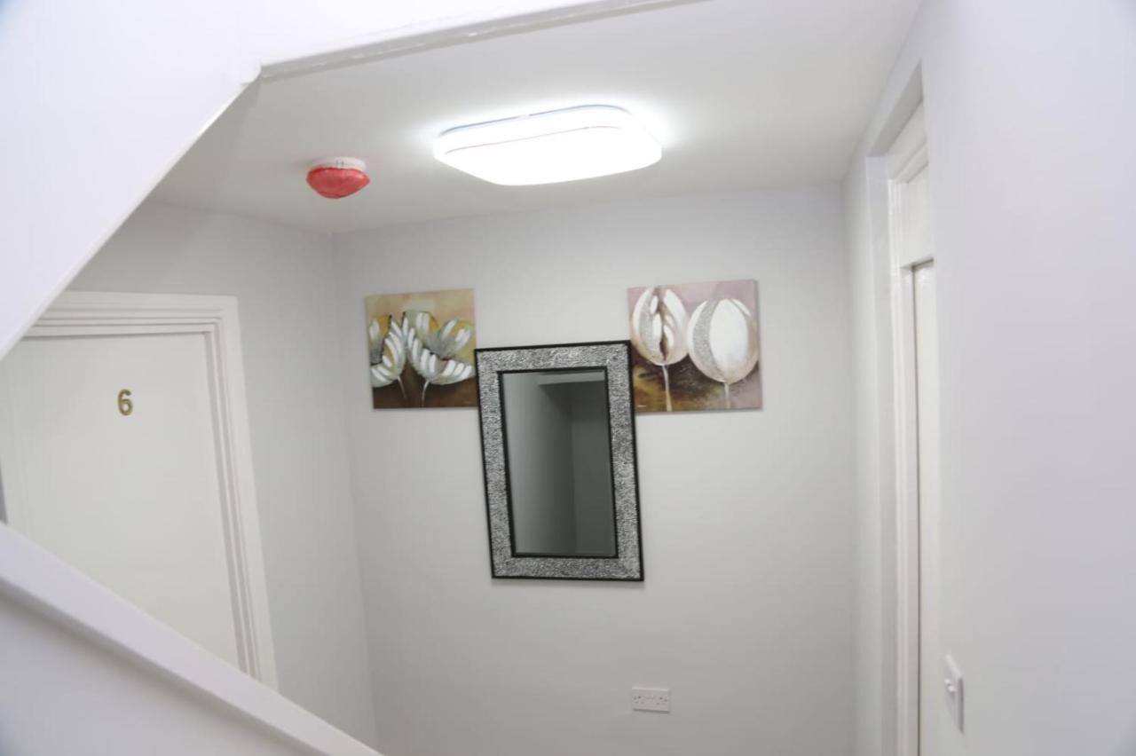 A A Guest Rooms Woolwich London Exterior photo